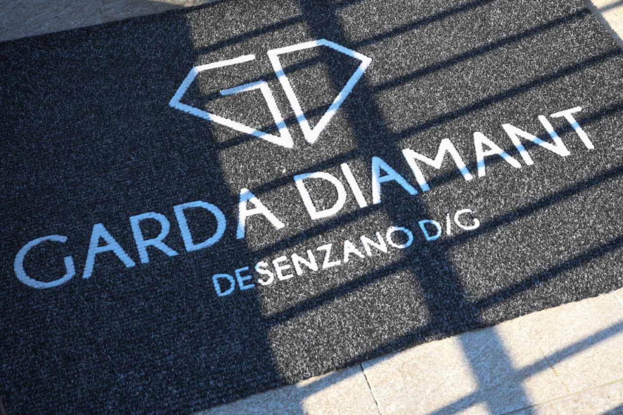 Garda Diamant Bed and Breakfast Ντεζεντσάνο ντελ Γκάρντα Εξωτερικό φωτογραφία