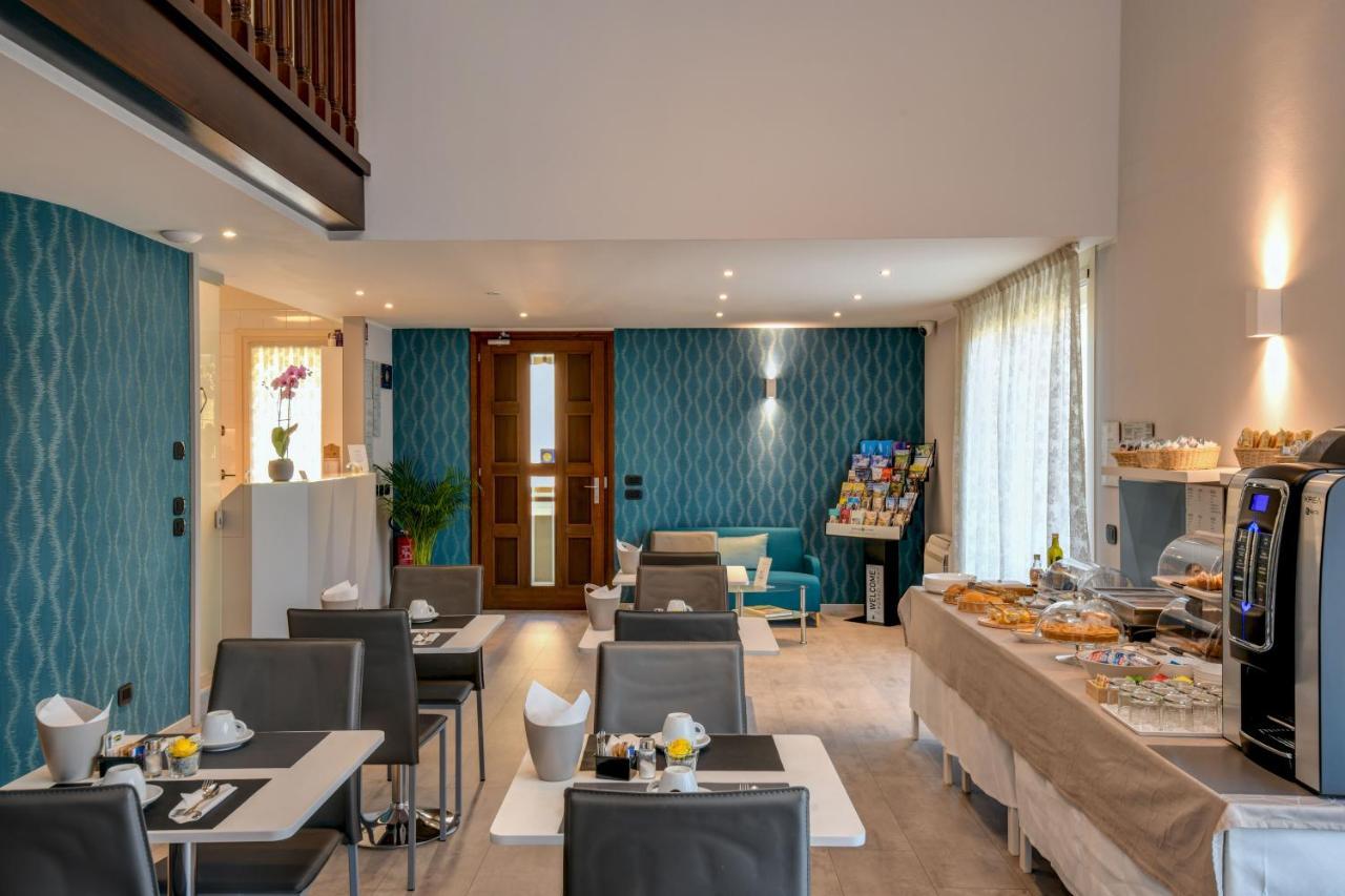 Garda Diamant Bed and Breakfast Ντεζεντσάνο ντελ Γκάρντα Εξωτερικό φωτογραφία