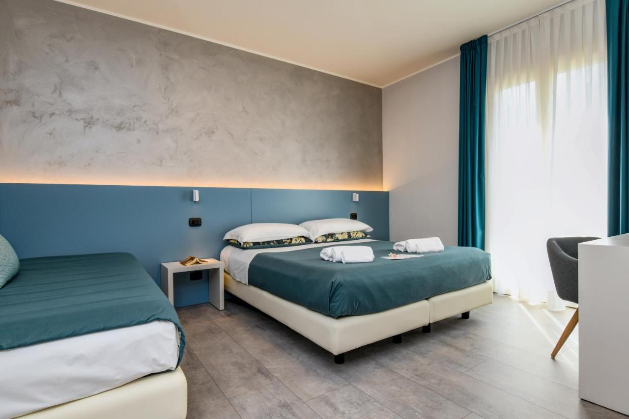 Garda Diamant Bed and Breakfast Ντεζεντσάνο ντελ Γκάρντα Εξωτερικό φωτογραφία
